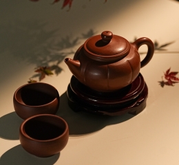 内江手工土陶南瓜茶壶